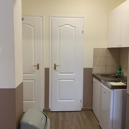 Apartmán Center Panzio Vecsés Exteriér fotografie