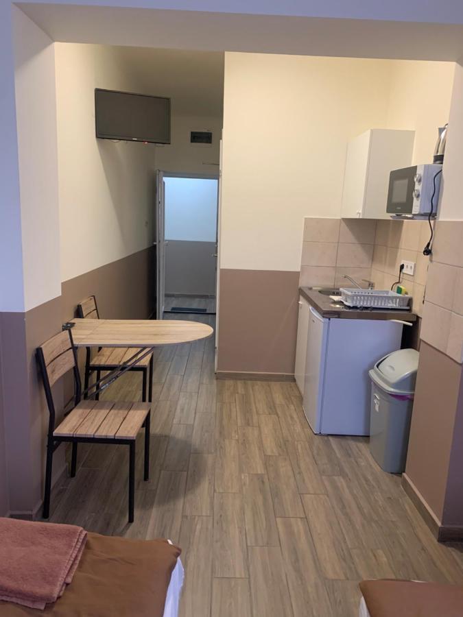 Apartmán Center Panzio Vecsés Exteriér fotografie